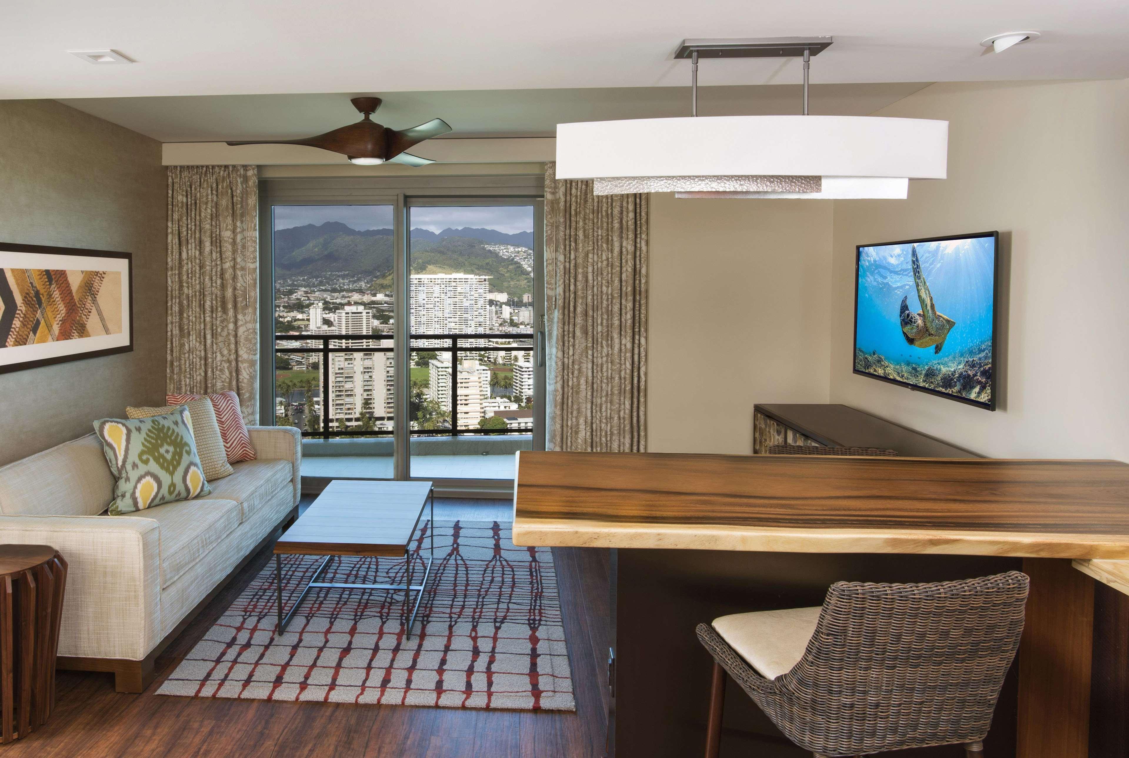 Hilton Grand Vacation Club The Grand Islander Waikiki Honolulu Hotel Екстериор снимка